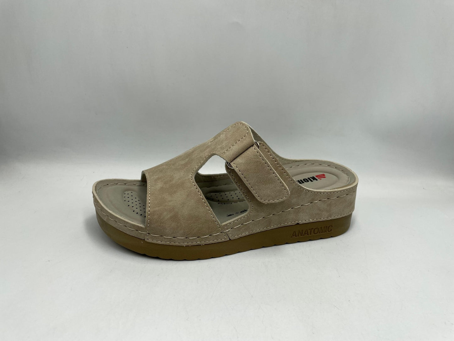 Women's Comfort Slippers Wholesale | Plush Cushioned, Lightweight & Bulk-Ready Footwear