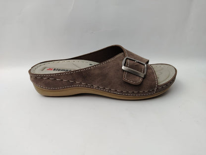 Women's Comfort Slippers Wholesale | Plush Cushioned, Lightweight & Bulk-Ready Footwear