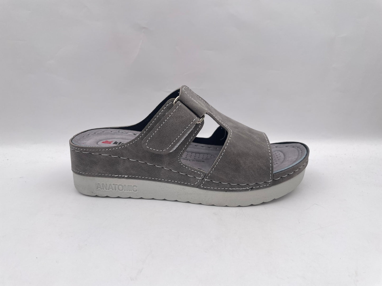 Women's Comfort Slippers Wholesale | Plush Cushioned, Lightweight & Bulk-Ready Footwear