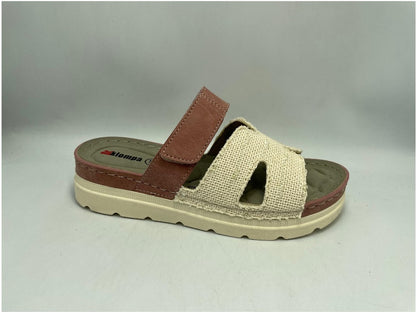 Women’s Comfort Slippers — Cushioned, Lightweight & Wholesale-Ready