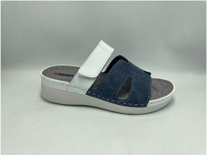 Women’s Comfort Slippers — Cushioned, Lightweight & Wholesale-Ready