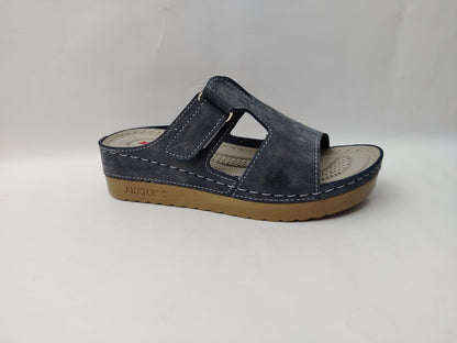 Women's Comfort Slippers Wholesale | Plush Cushioned, Lightweight & Bulk-Ready Footwear