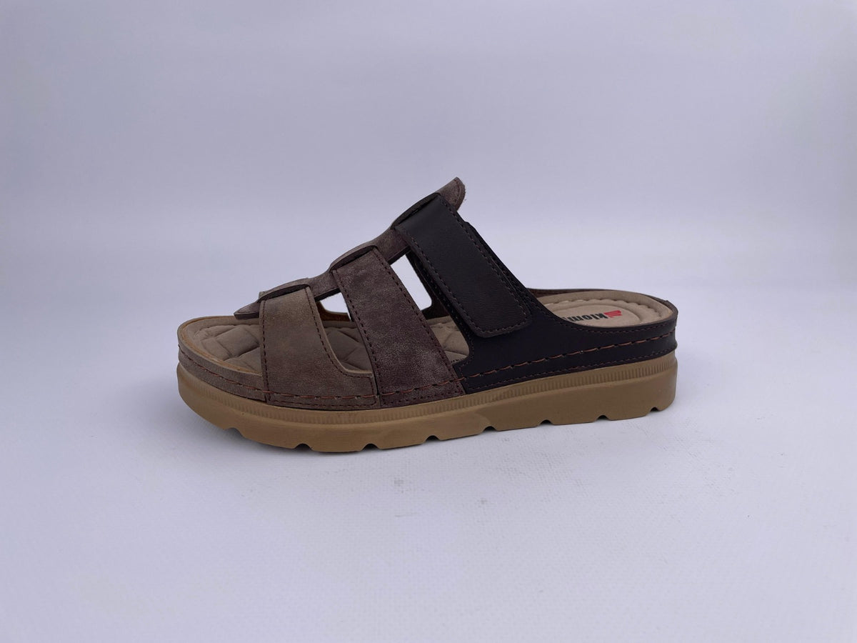 Womens Slippers 1541546