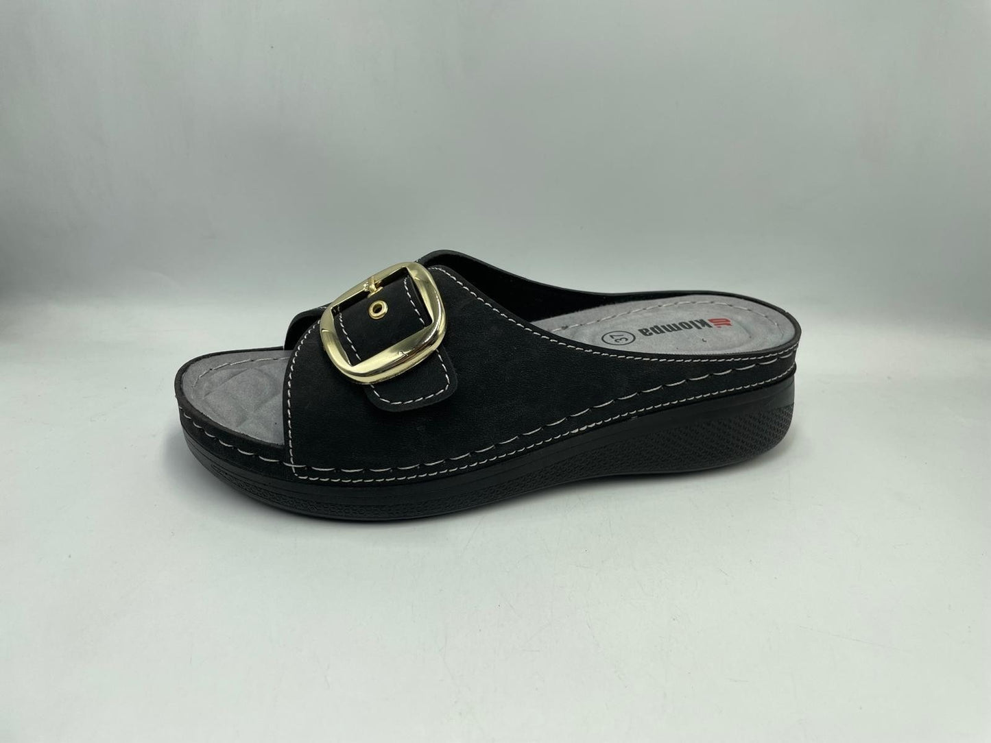 Women's Comfort Slippers Wholesale | Plush Cushioned, Lightweight & Bulk-Ready Footwear