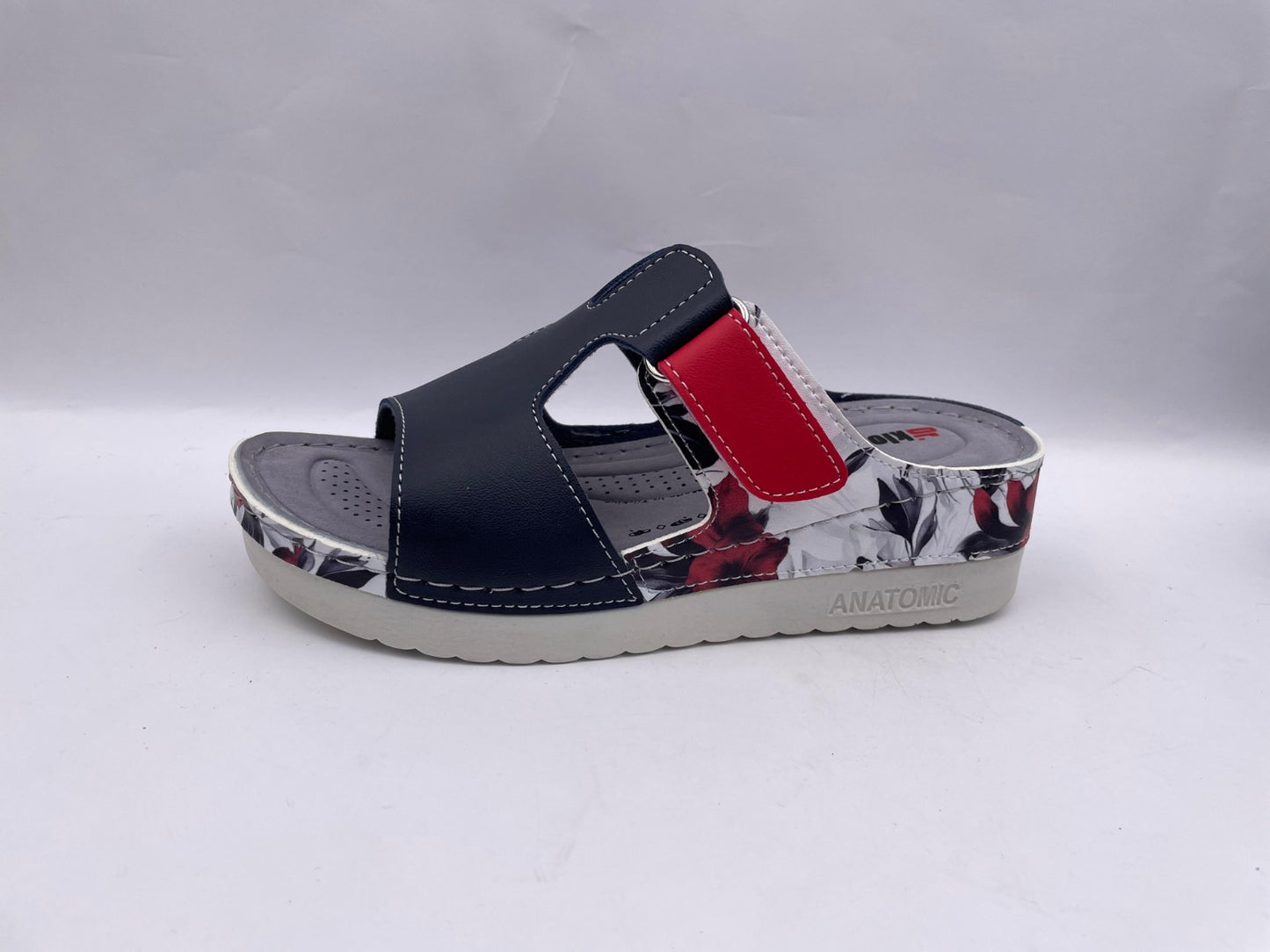 Women's Comfort Slippers Wholesale | Plush Cushioned, Lightweight & Bulk-Ready Footwear