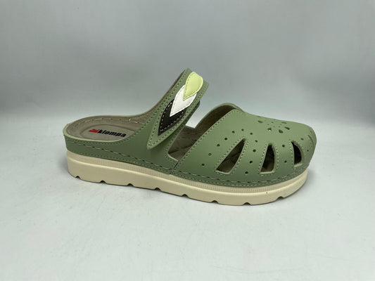Womens Slippers 1541323