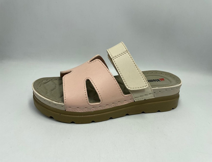 Women’s Comfort Slippers — Cushioned, Lightweight & Wholesale-Ready