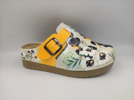 Women’s Printed Sabo Clogs — Lightweight, Durable & Wholesale-Ready