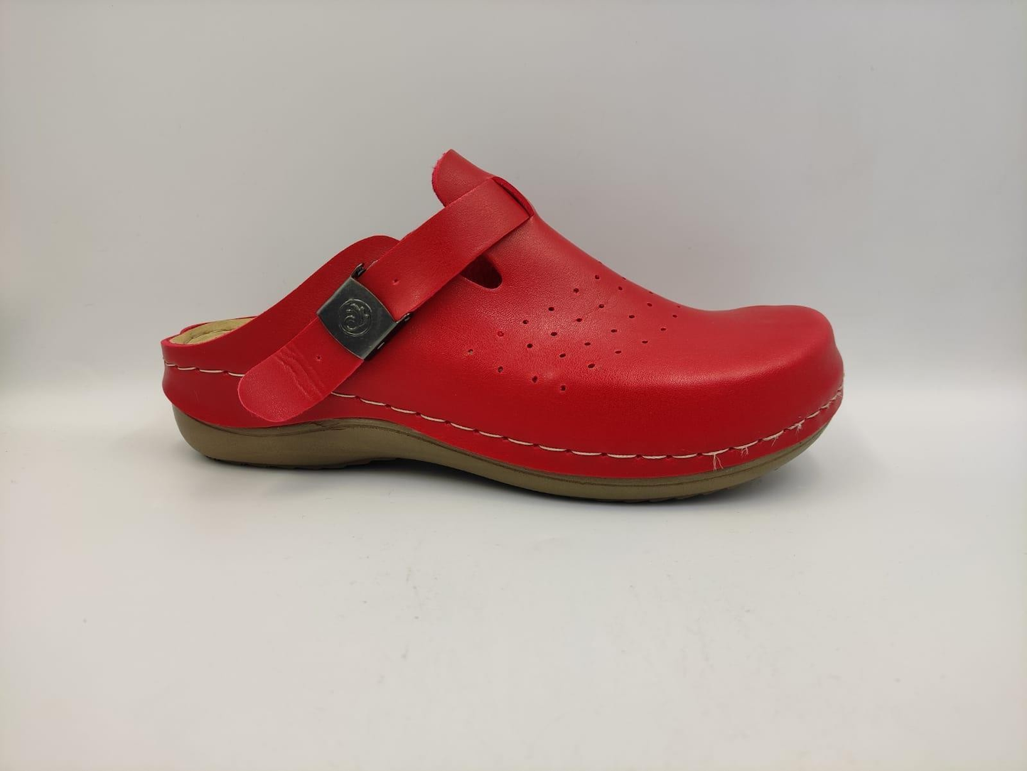 Women’s Sabo Clogs — Orthopedic Comfort, Durable & Wholesale-Friendly
