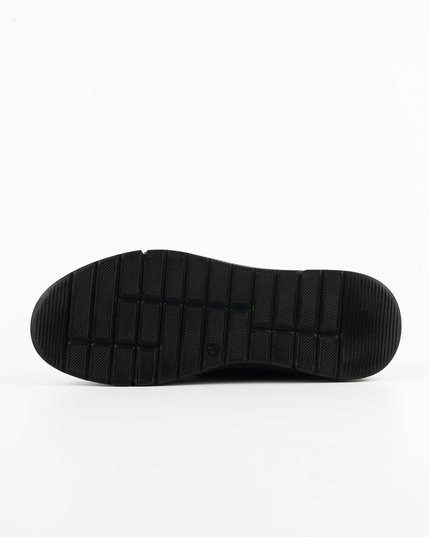 Men’s Casual Shoes — Lightweight, Durable & Versatile for Wholesale