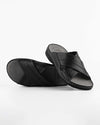 Black : Synthetic Fanetta