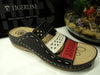 Black : Synthetic Fanetta
