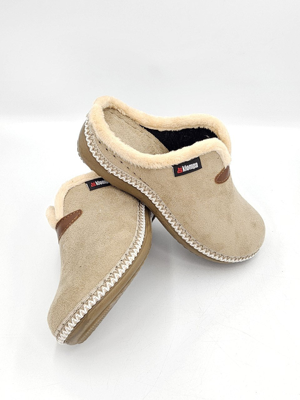 Women’s Winter Sabo Clogs — Warm, Comfortable & Wholesale-Ready