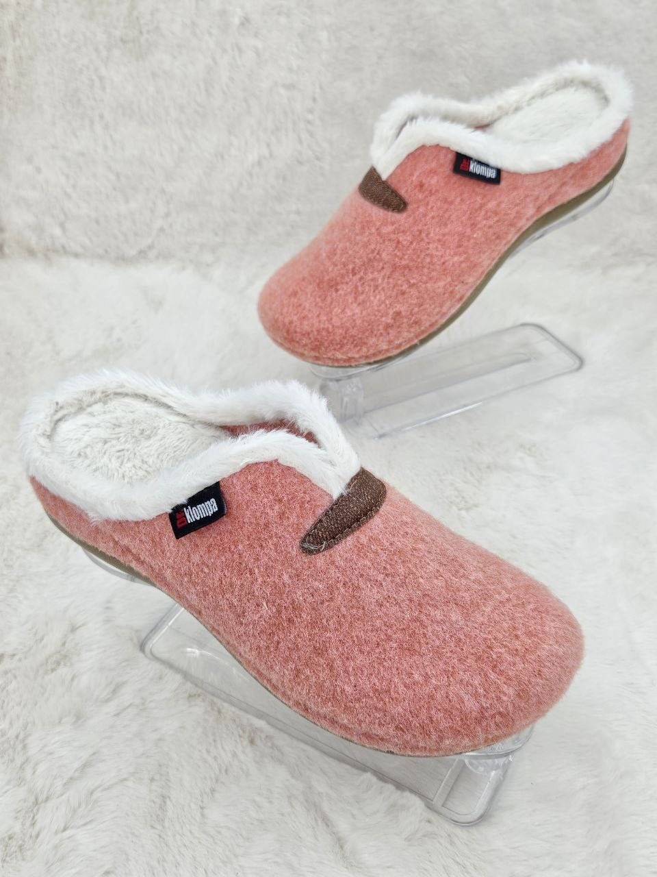 Women’s Winter Sabo Clogs — Warm, Comfortable & Wholesale-Ready
