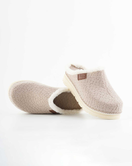 Women’s Winter Sabo Clogs — Warm, Comfortable & Wholesale-Ready