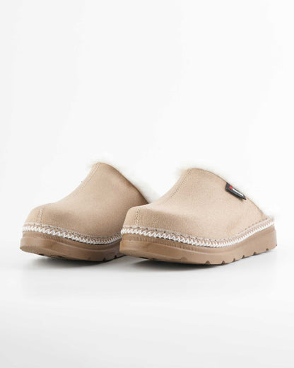 Women’s Winter Sabo Clogs — Warm, Comfortable & Wholesale-Ready