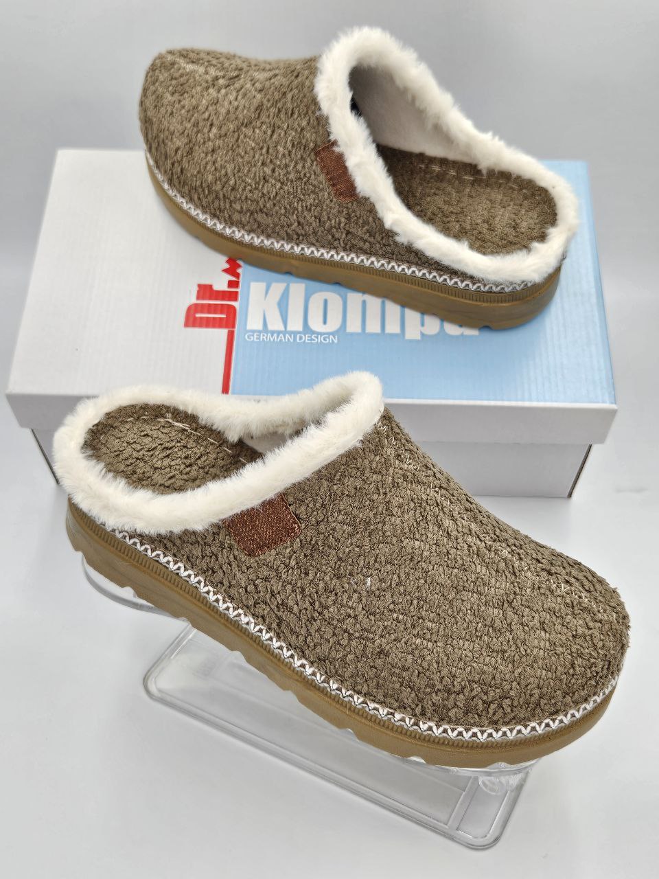 Women’s Winter Sabo Clogs — Warm, Comfortable & Wholesale-Ready