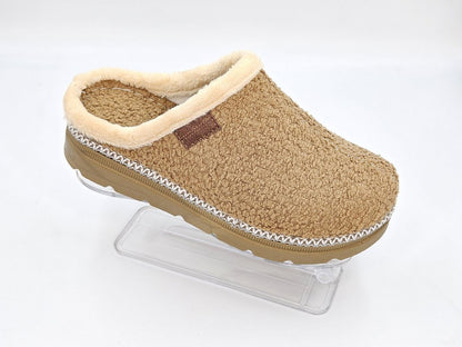 Women’s Winter Sabo Clogs — Warm, Comfortable & Wholesale-Ready