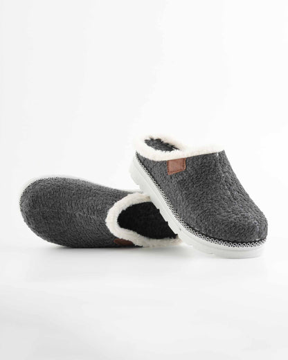 Women’s Winter Sabo Clogs — Warm, Comfortable & Wholesale-Ready