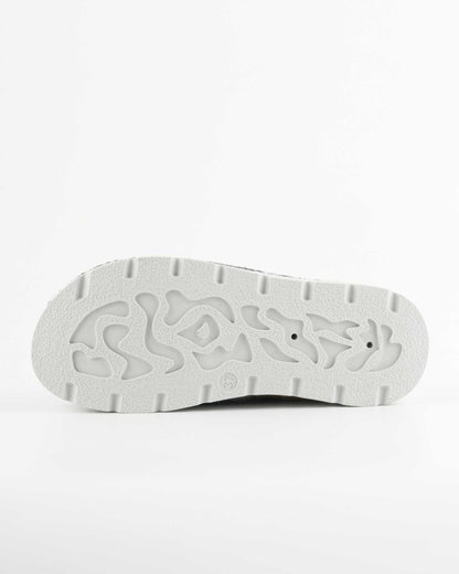 Women’s Winter Sabo Clogs — Warm, Comfortable & Wholesale-Ready