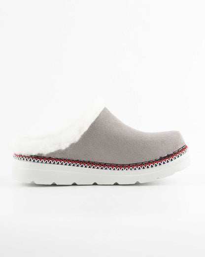 Women’s Winter Sabo Clogs — Warm, Comfortable & Wholesale-Ready