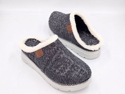 Women’s Winter Sabo Clogs — Warm, Comfortable & Wholesale-Ready