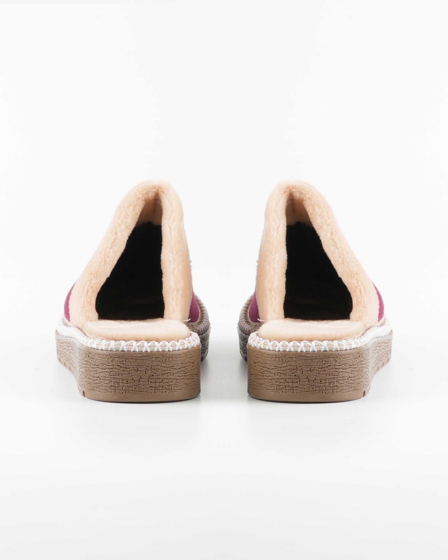 Women’s Winter Sabo Clogs — Warm, Comfortable & Wholesale-Ready