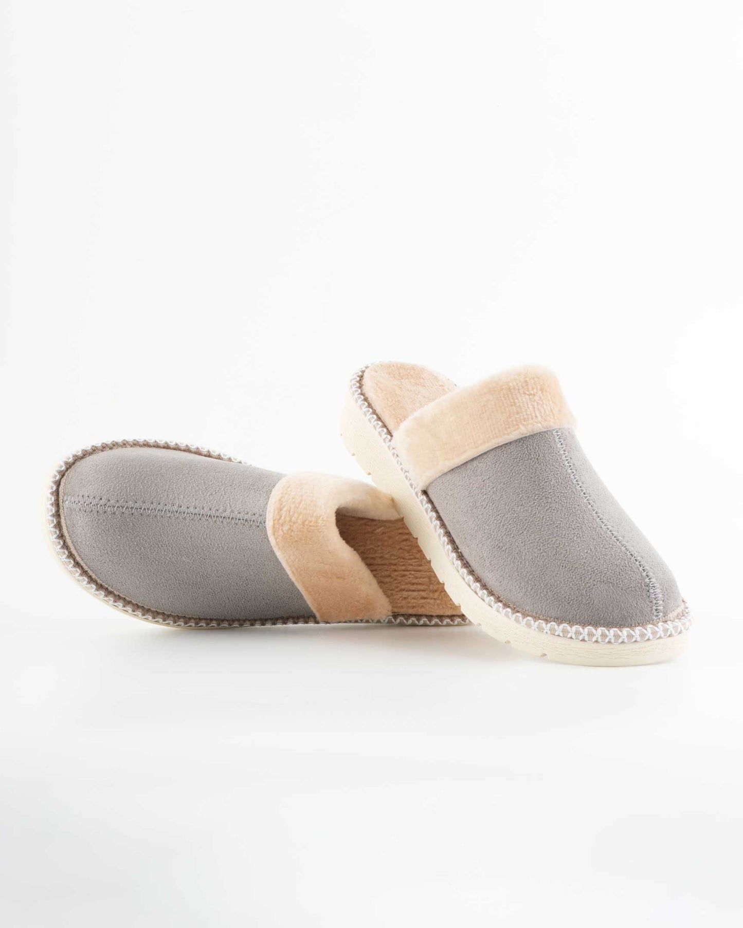 Women’s Winter Sabo Clogs — Warm, Comfortable & Wholesale-Ready