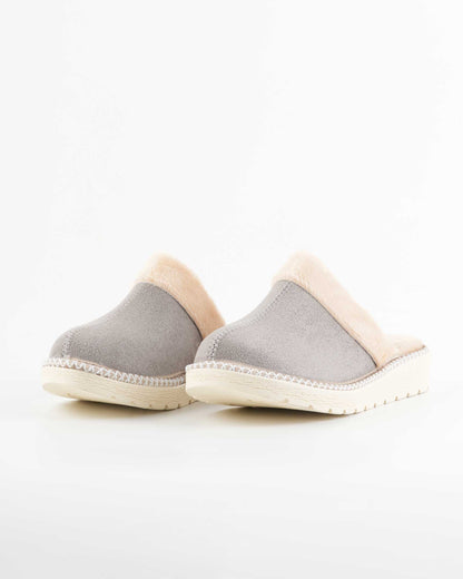 Women’s Winter Sabo Clogs — Warm, Comfortable & Wholesale-Ready