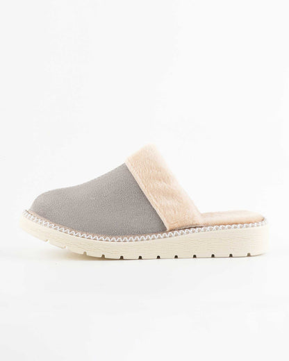 Women’s Winter Sabo Clogs — Warm, Comfortable & Wholesale-Ready