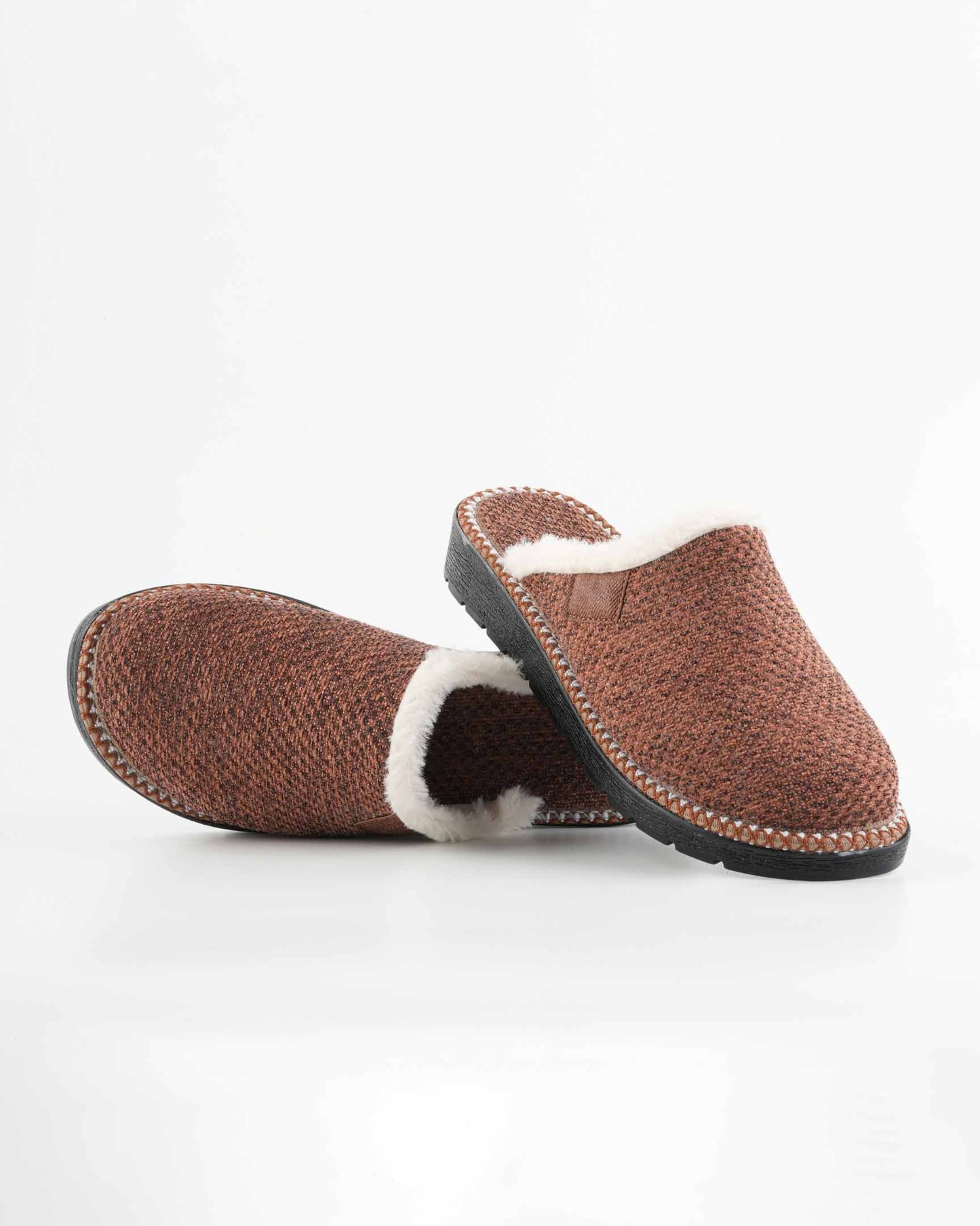 Women’s Winter Sabo Clogs — Warm, Comfortable & Wholesale-Ready