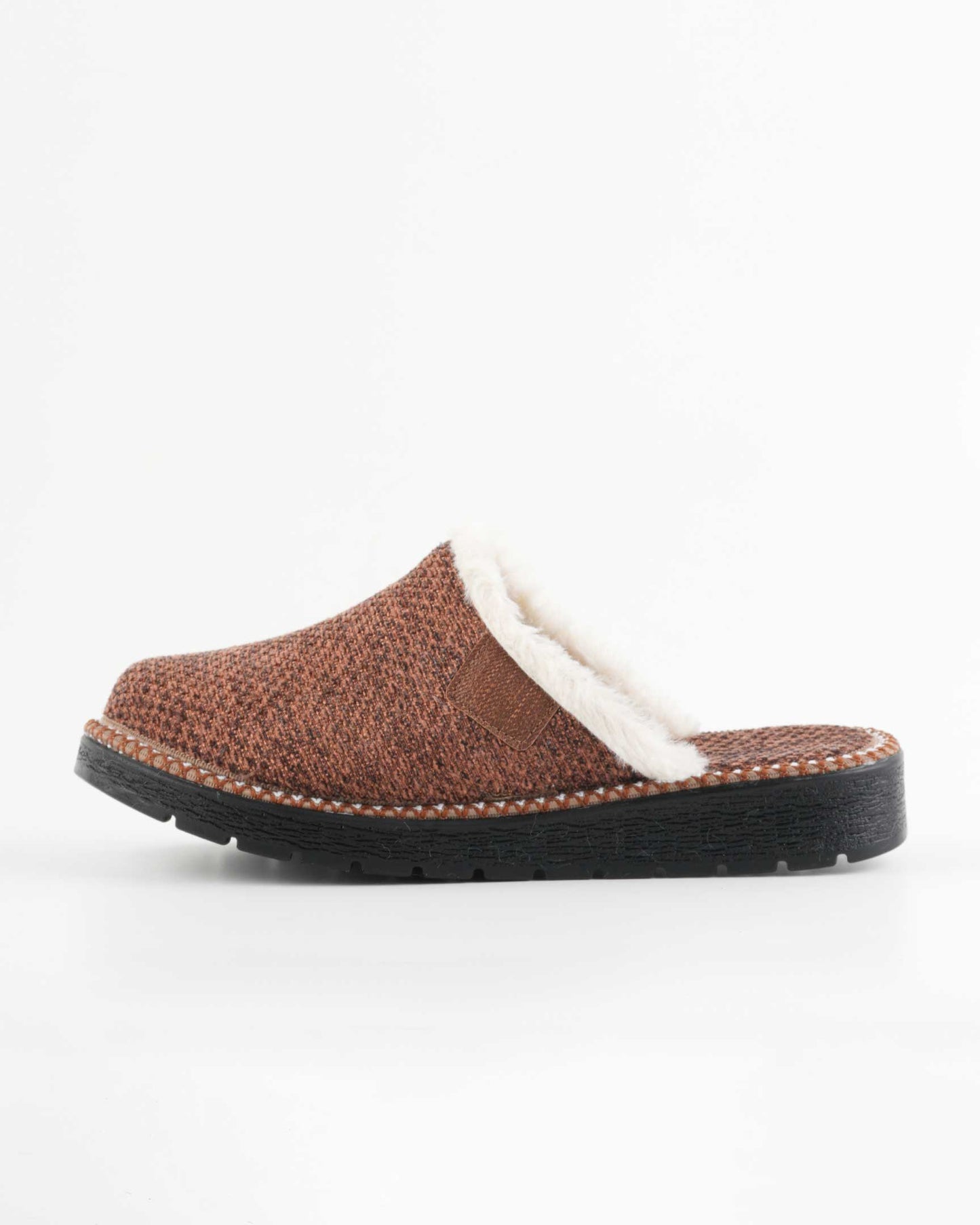 Women’s Winter Sabo Clogs — Warm, Comfortable & Wholesale-Ready