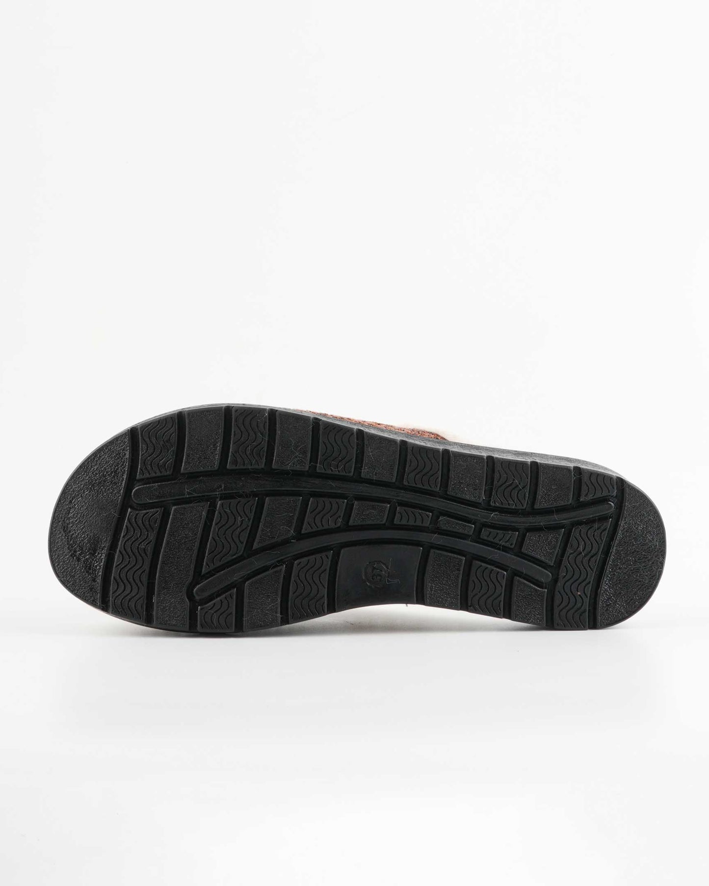 Women’s Winter Sabo Clogs — Warm, Comfortable & Wholesale-Ready