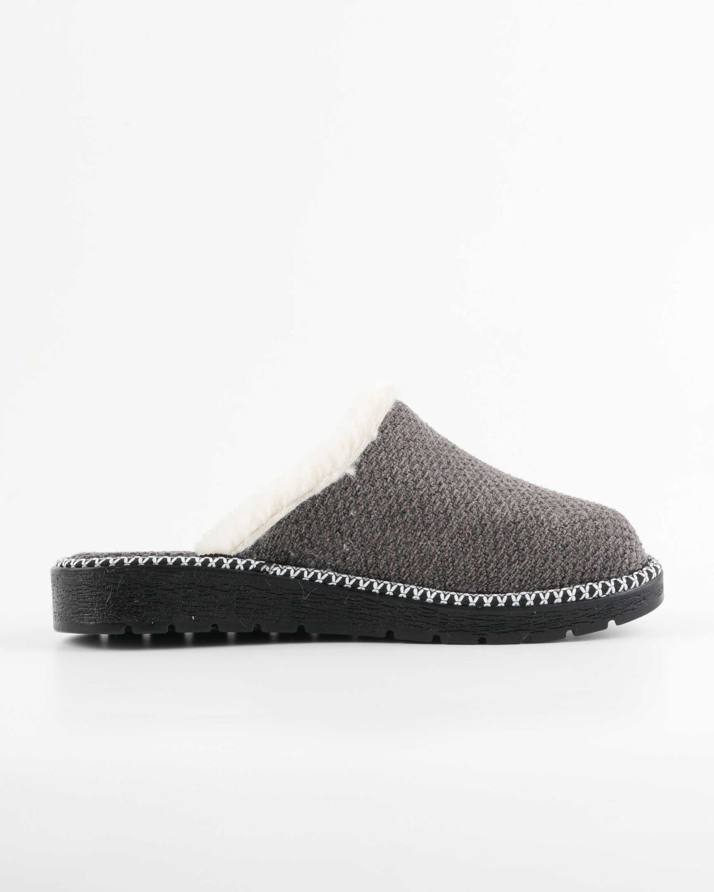 Women’s Winter Sabo Clogs — Warm, Comfortable & Wholesale-Ready