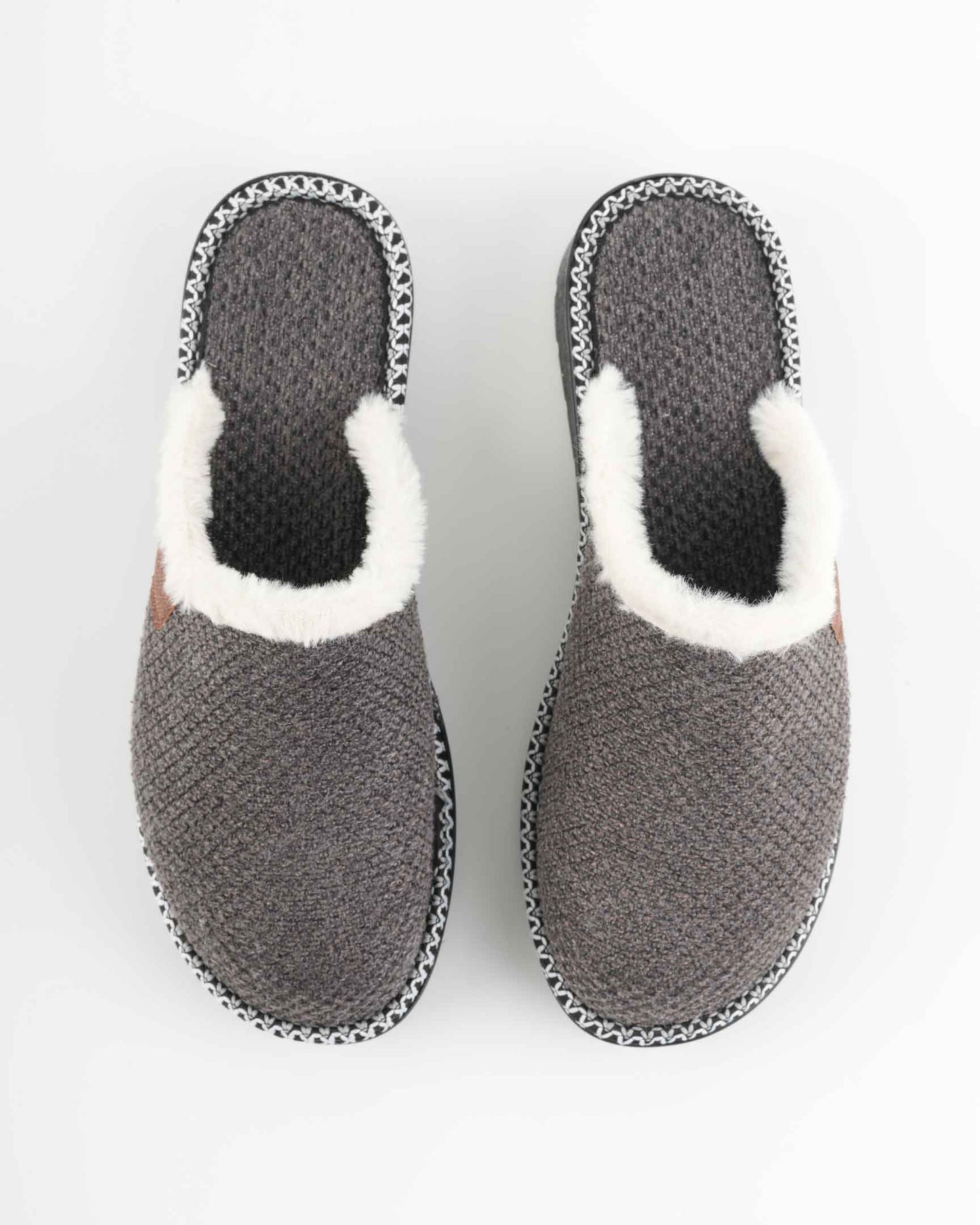 Women’s Winter Sabo Clogs — Warm, Comfortable & Wholesale-Ready