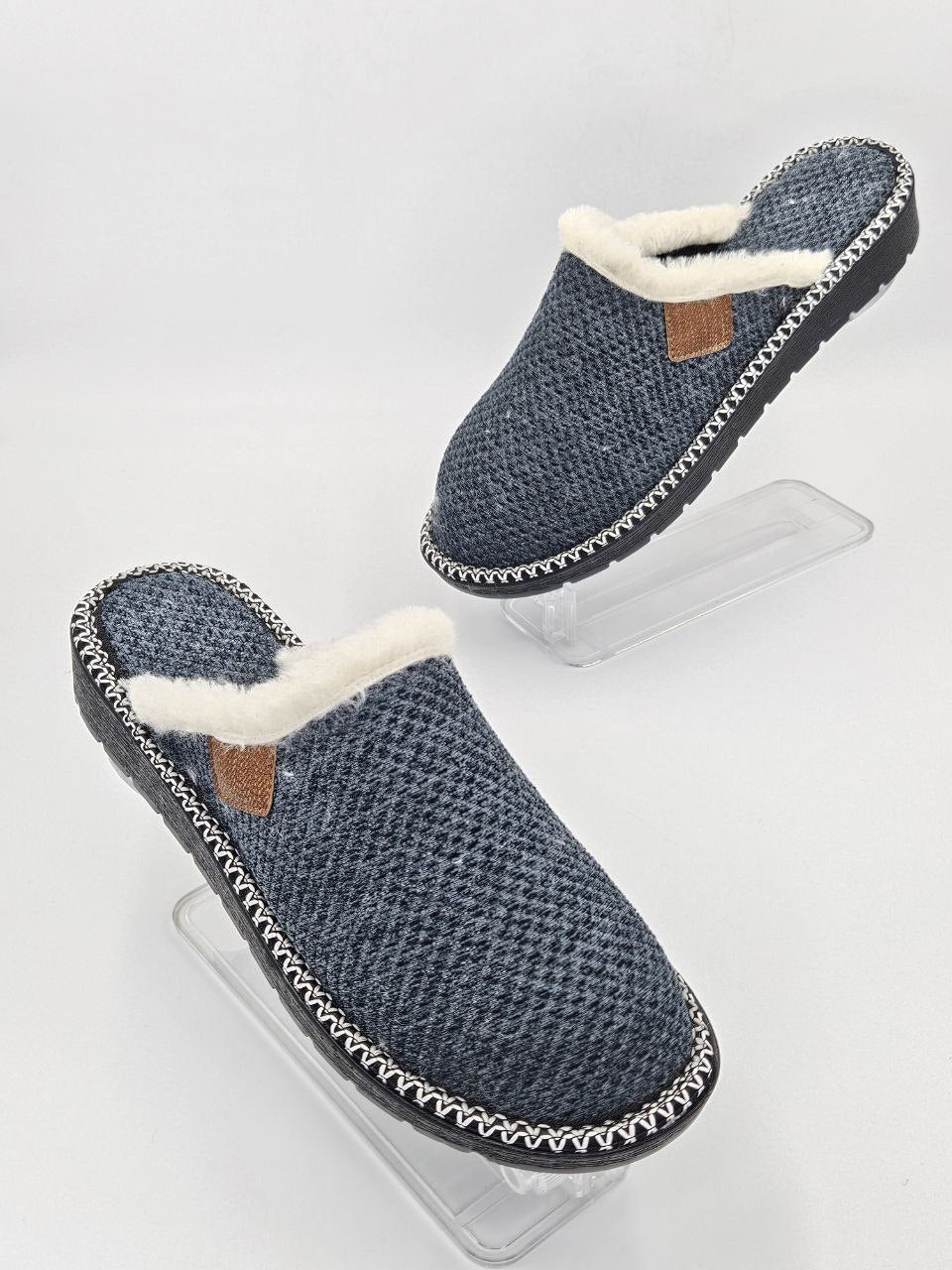 Women’s Winter Sabo Clogs — Warm, Comfortable & Wholesale-Ready