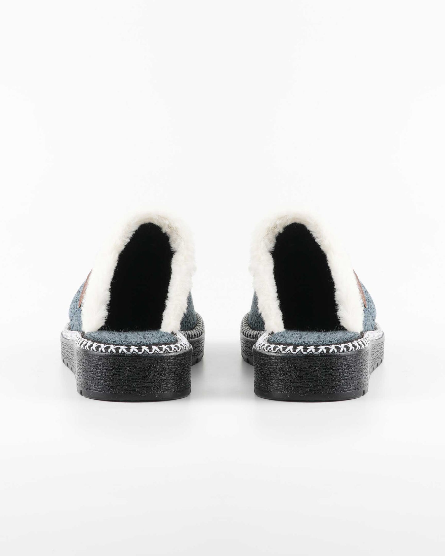 Women’s Winter Sabo Clogs — Warm, Comfortable & Wholesale-Ready