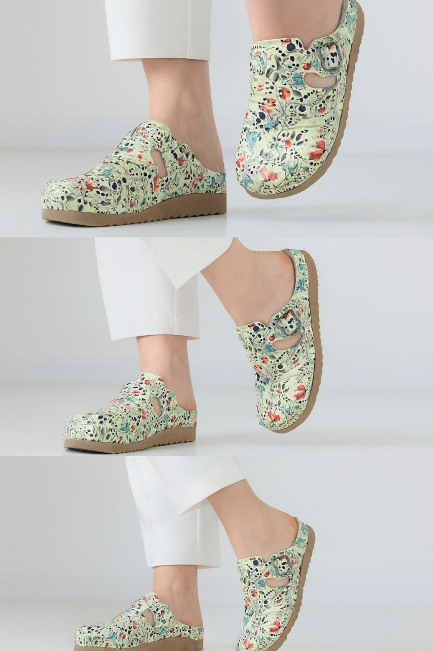 Women’s Printed Sabo Clogs — Lightweight, Durable & Wholesale-Ready