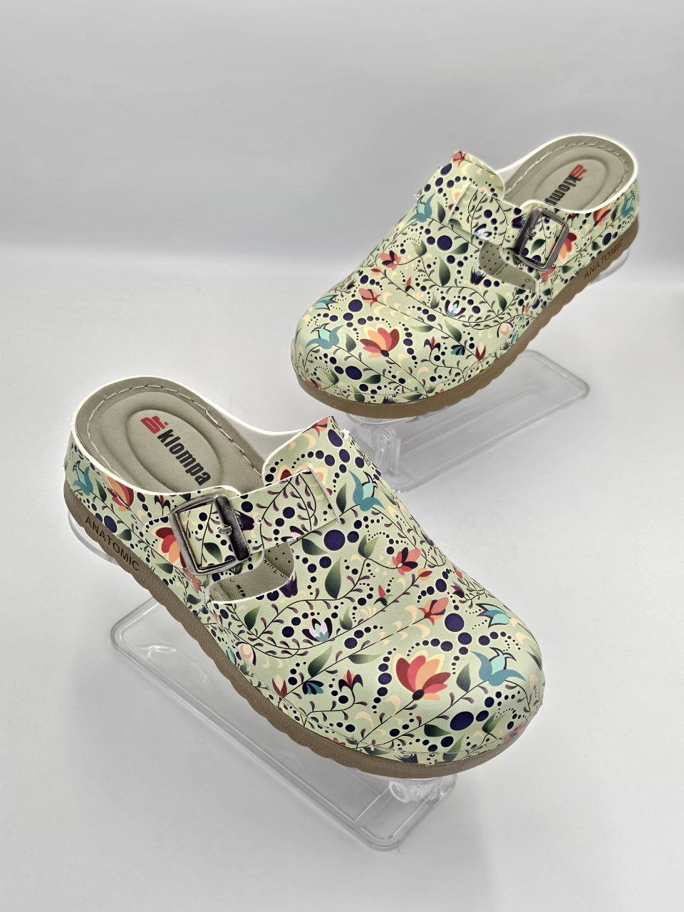 Women’s Printed Sabo Clogs — Lightweight, Durable & Wholesale-Ready