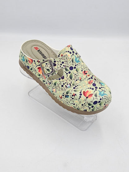 Women’s Printed Sabo Clogs — Lightweight, Durable & Wholesale-Ready