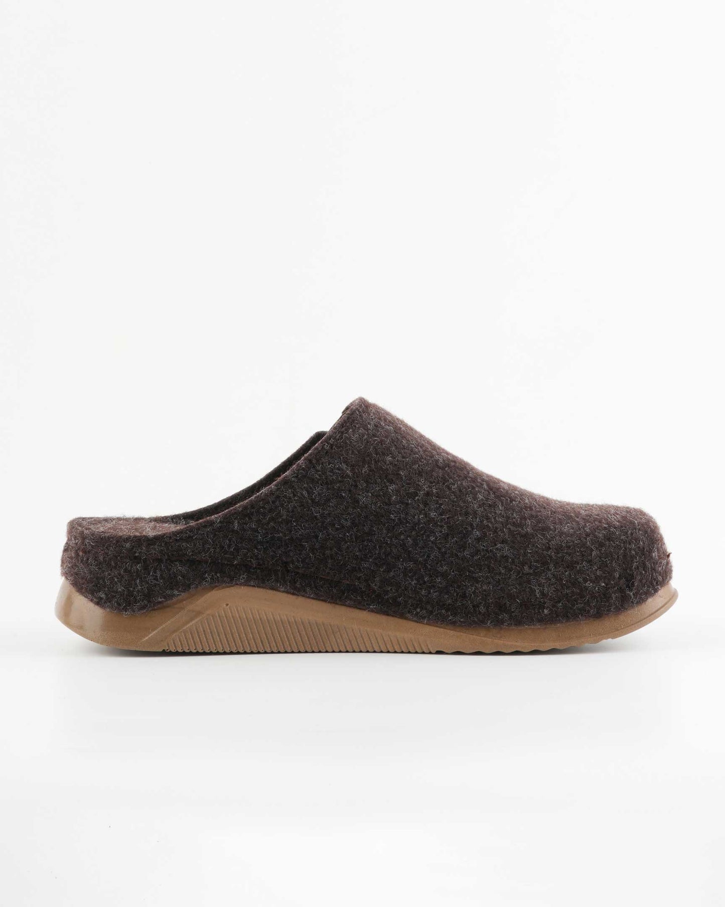 Women’s Winter Sabo Clogs — Warm, Comfortable & Wholesale-Ready