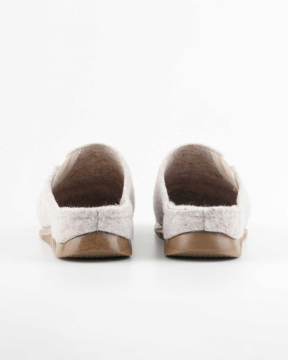 Women’s Winter Sabo Clogs — Warm, Comfortable & Wholesale-Ready