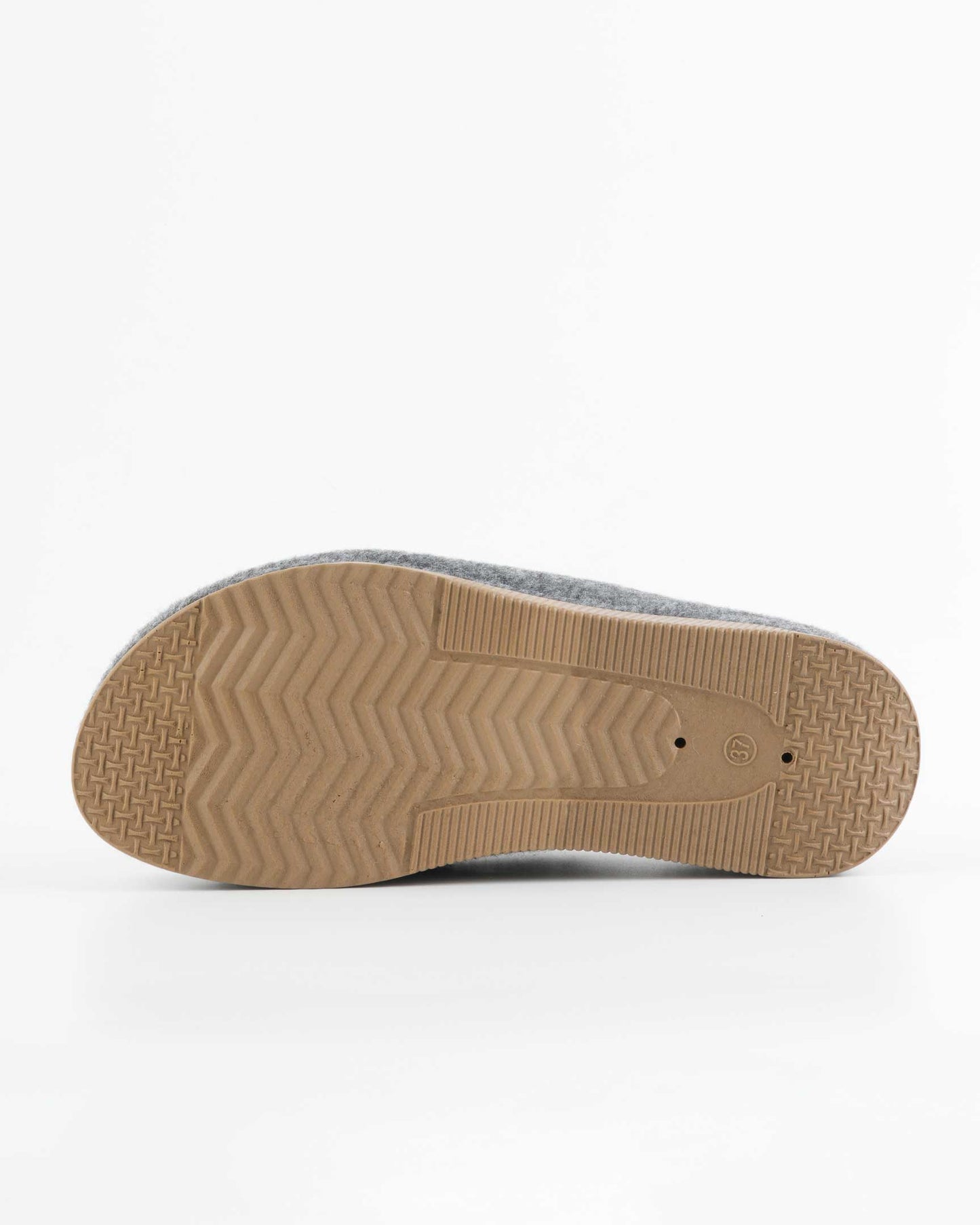 Women’s Winter Sabo Clogs — Warm, Comfortable & Wholesale-Ready