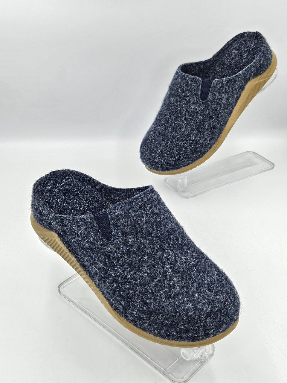 Women’s Winter Sabo Clogs — Warm, Comfortable & Wholesale-Ready