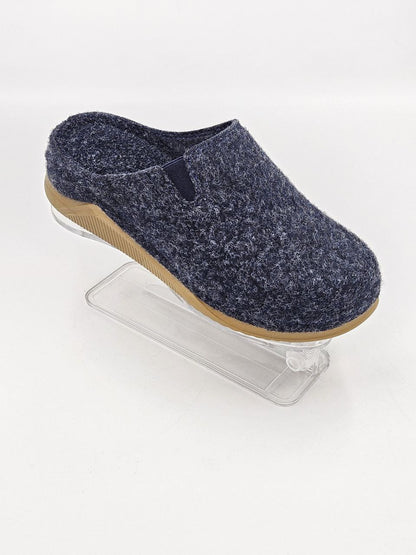 Women’s Winter Sabo Clogs — Warm, Comfortable & Wholesale-Ready