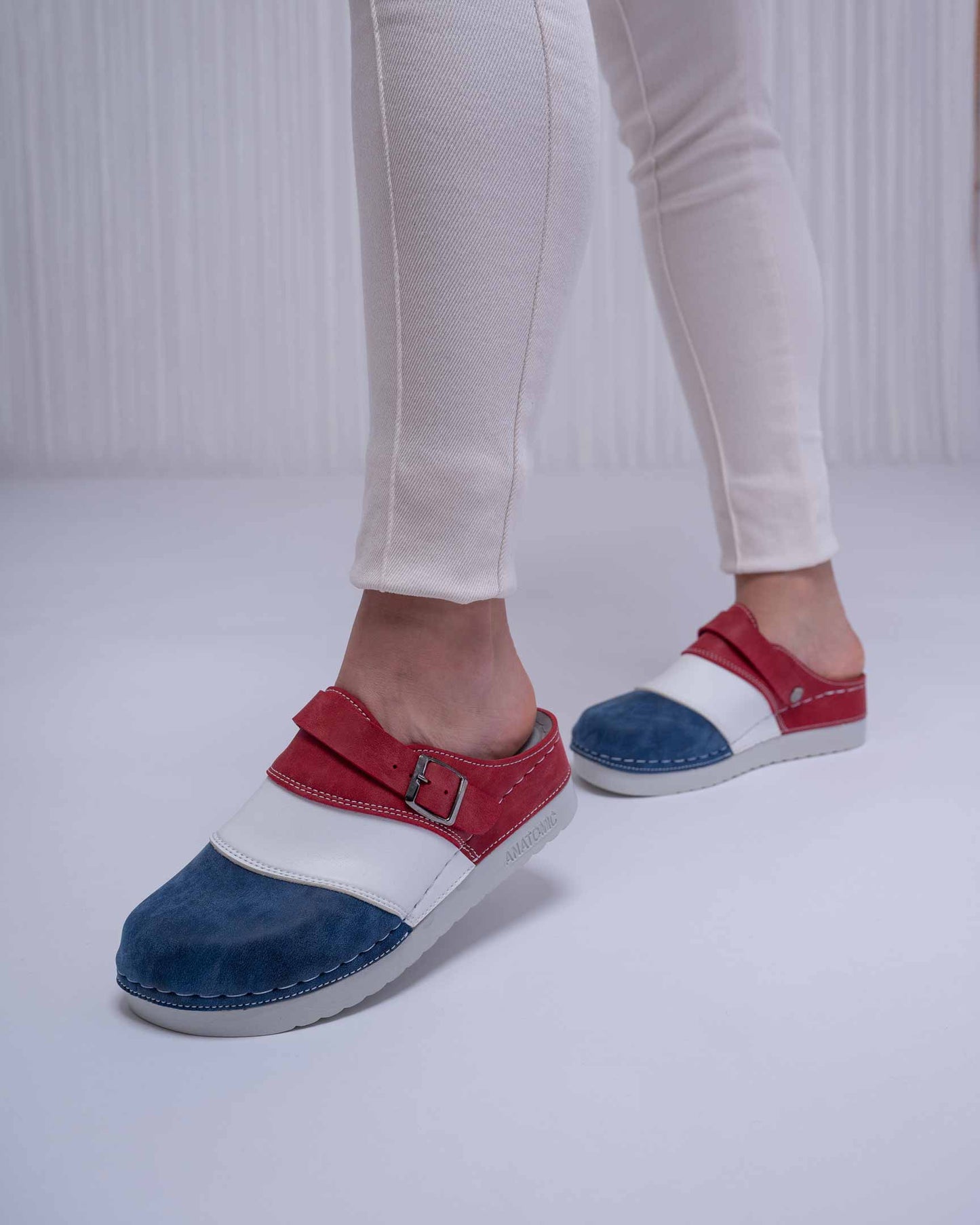 Women's Orthopedic Sabo Clogs Wholesale | Ergonomic, Durable & Bulk-Ready Work Footwear