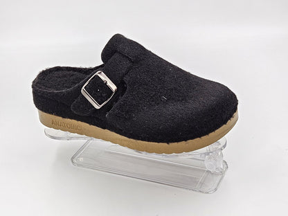 Women’s Winter Sabo Clogs — Warm, Comfortable & Wholesale-Ready