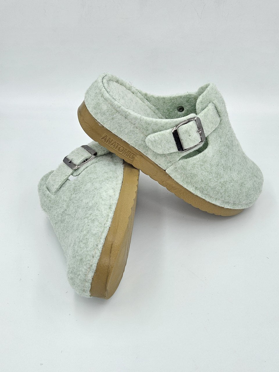 Women’s Winter Sabo Clogs — Warm, Comfortable & Wholesale-Ready