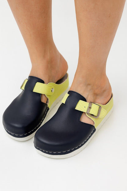 Women’s Winter Sabo Clogs — Warm, Comfortable & Wholesale-Ready
