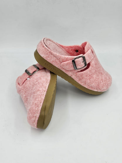 Women’s Winter Sabo Clogs — Warm, Comfortable & Wholesale-Ready